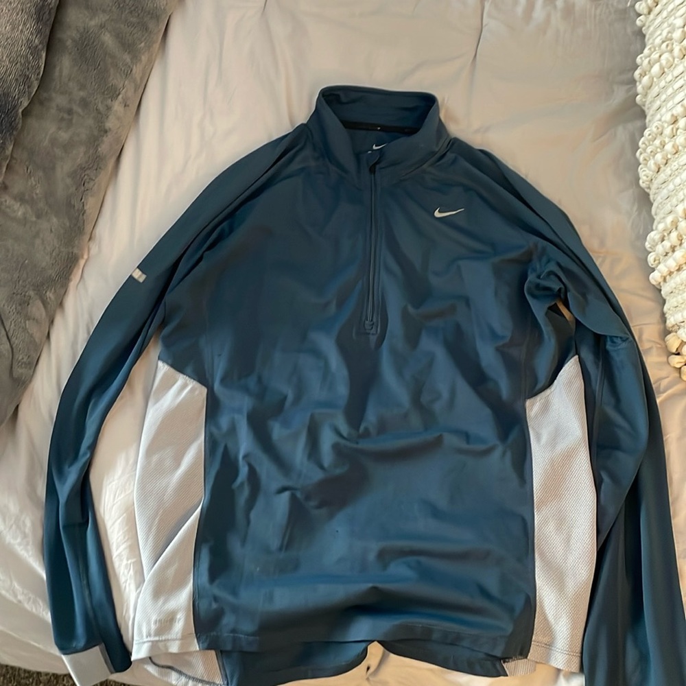 Nike running qtr zip